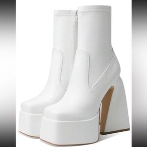 white disco/ gogo boot